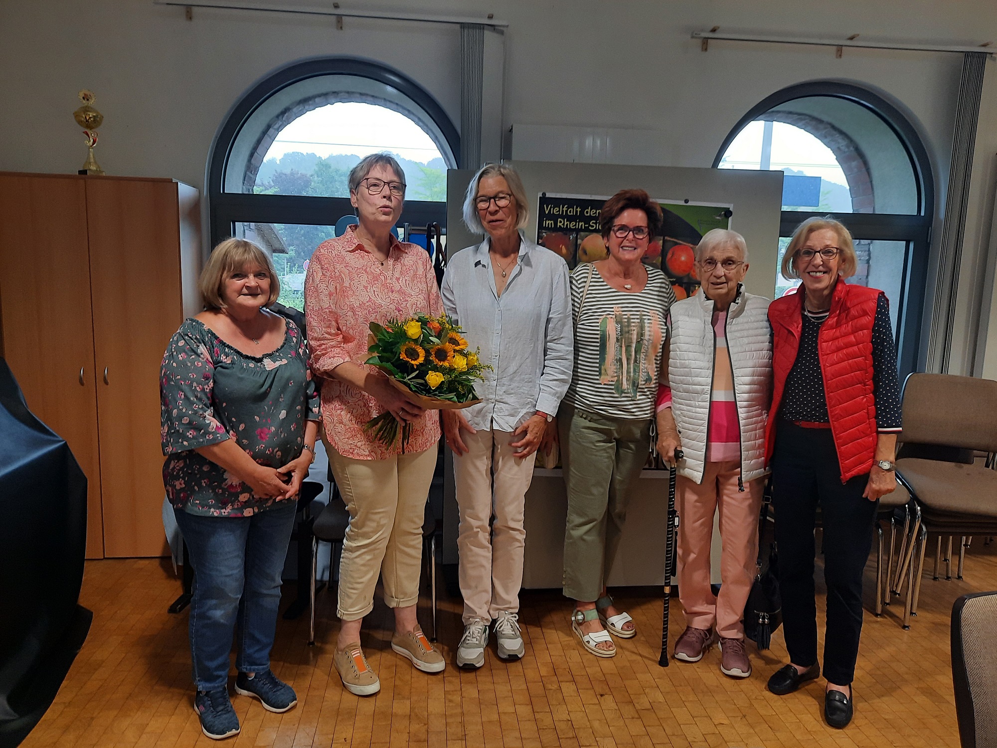 Der neue Vorstand der CDU Kleiderstube Eitorf: v.l.n.r.: Hildegard Hamann, Britta Witzleben-Tonn, Maria Miethke, Ingetraut Richter, Margot Wrobel, Heidi Ross